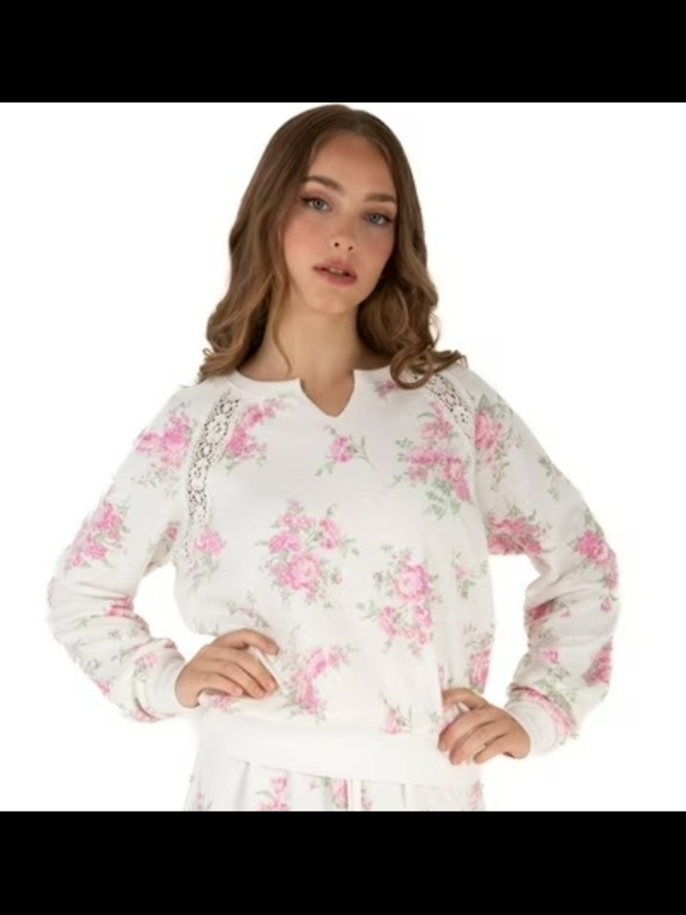 TREASURES by Shabby Chic SIZE XS Vanilla Ice COZY Sweatshirt